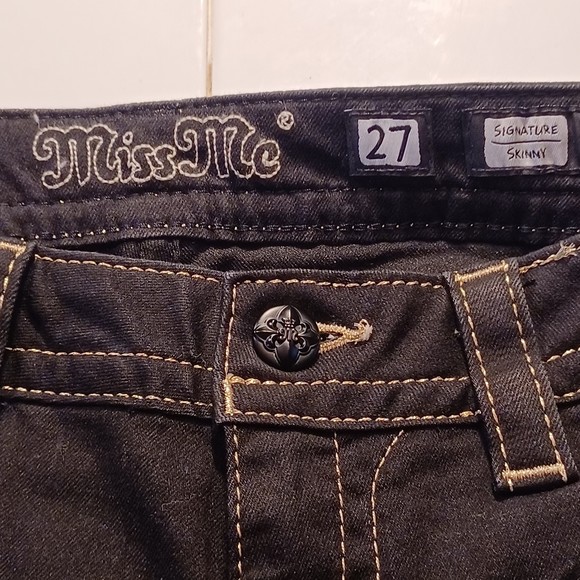 NWOT Miss Me Jeans, Size 27, Black, Bedazzled, 32W x 29L, Skinny, Stretch Denim - Picture 7 of 12
